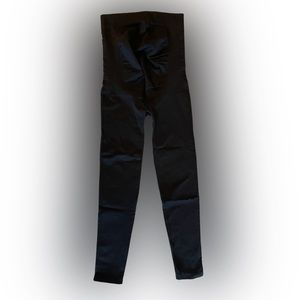 BLANQI Everyday
Maternity Belly Support Leggings